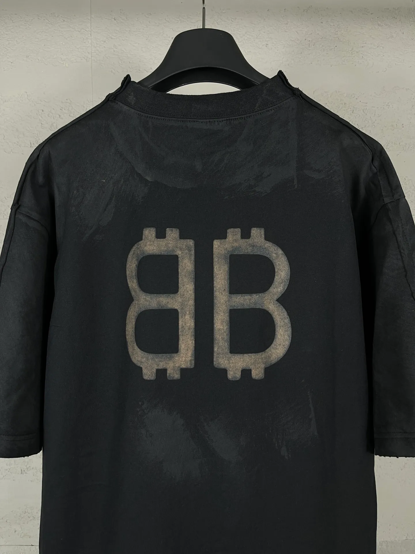 【 . Quality】BALENCI*GA/ .25ss New Arrival T 。 Authentic 。 ‼️ ， 。 . ZP . 260 ， . ， ， 。 Classic ， 。 。 . 。 OS . Same Style。 ：BL 253635 ：Black Size：XS S M L